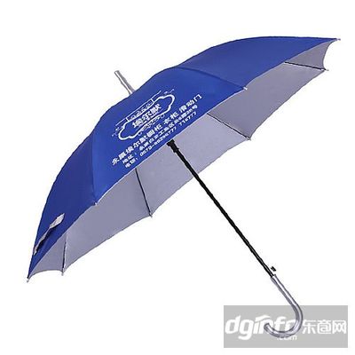 韶关伞业洞察 小商品撑起大市场，广告伞成城市流动名片